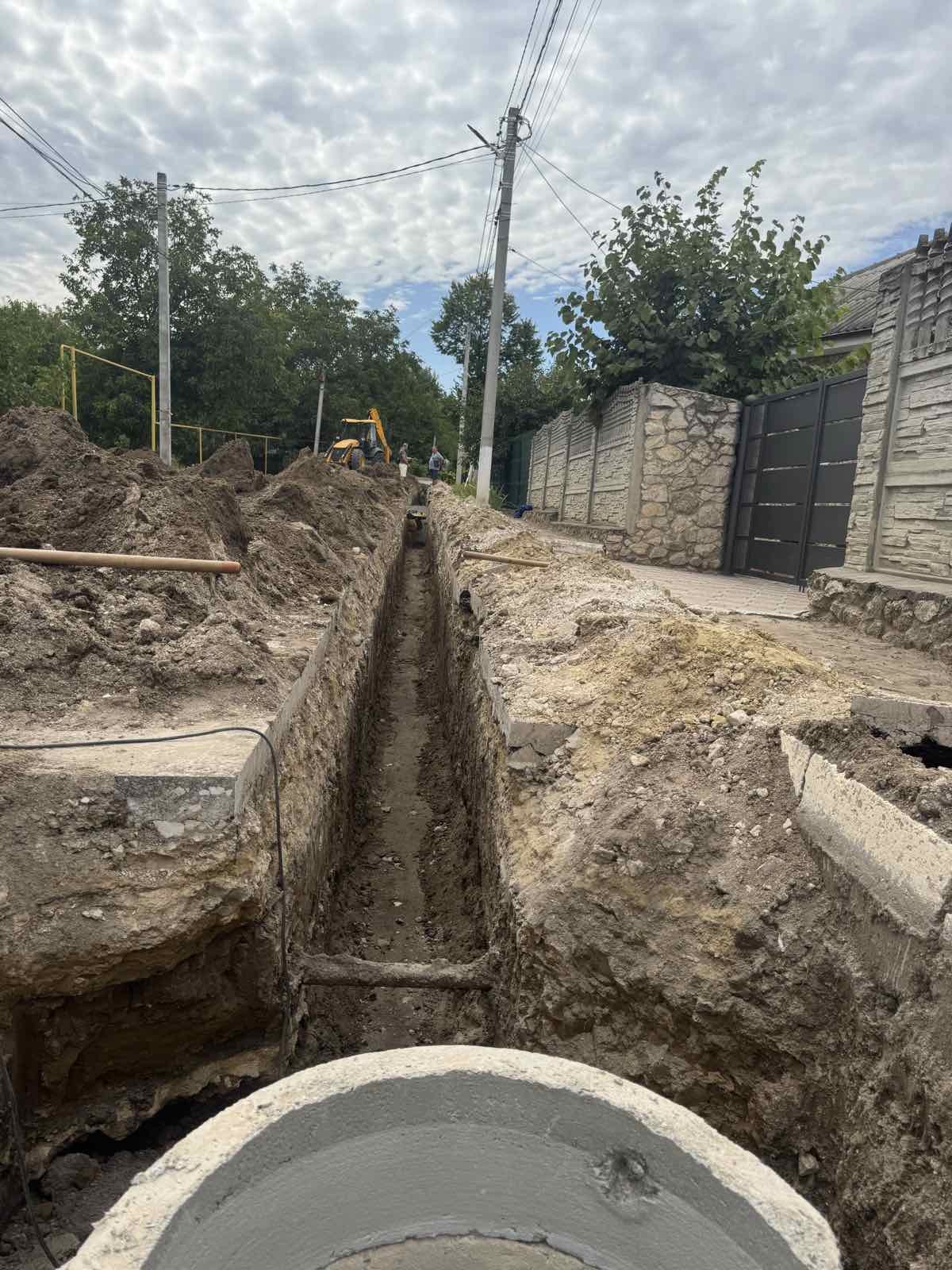 Lucrări de extindere a rețelei de canalizare pe str. Mihai Viteazu