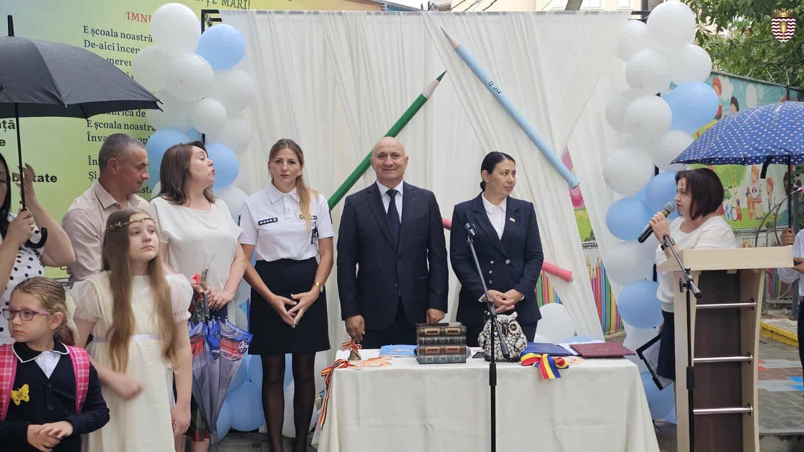 Primul Clopoțel în Orașul Ialoveni