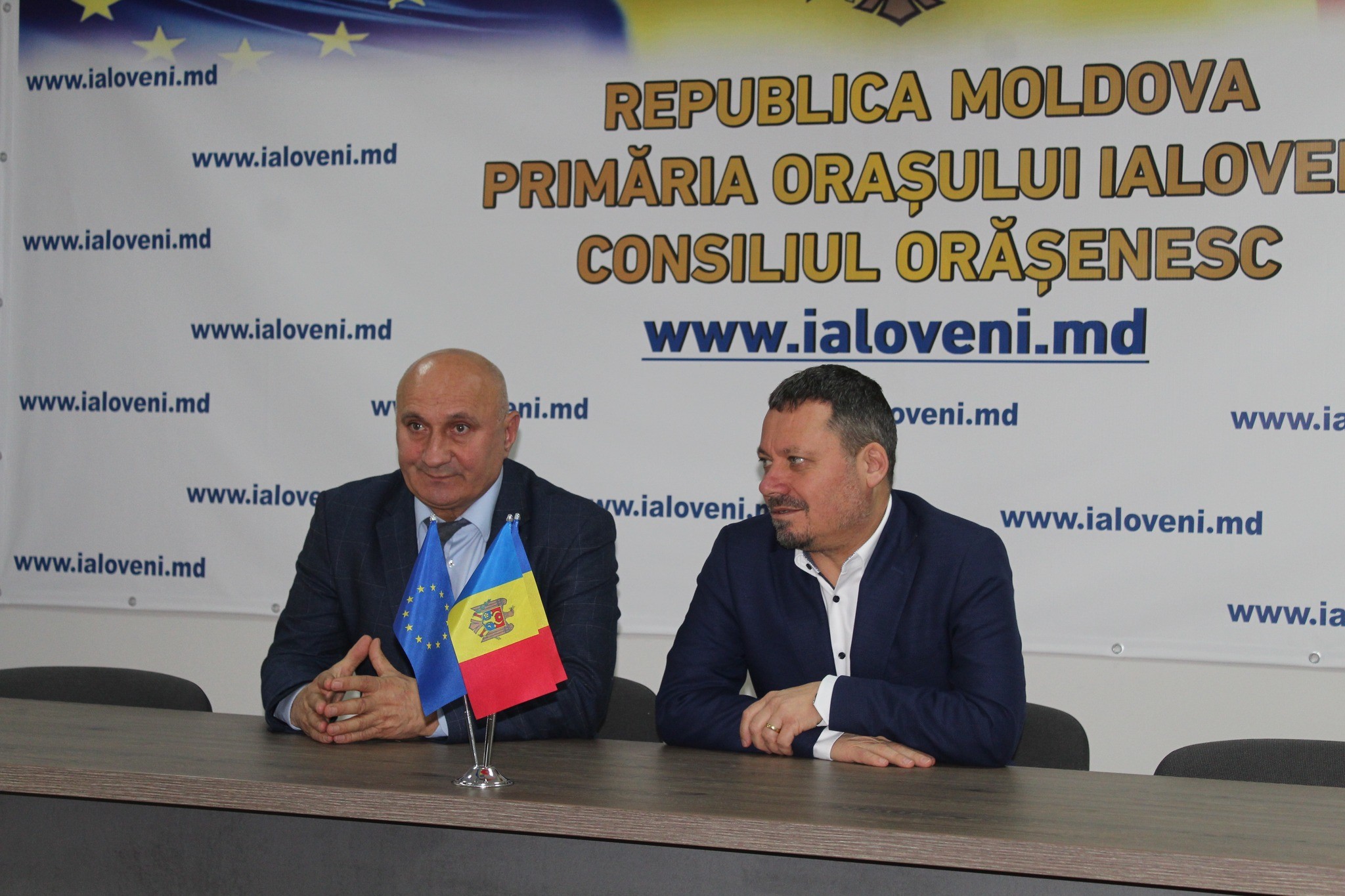 𝐒𝐞𝐜𝐫𝐞𝐭𝐚𝐫𝐮𝐥 𝐝𝐞 𝐬𝐭𝐚𝐭 𝐢̂𝐧 𝐌𝐢𝐧𝐢𝐬𝐭𝐞𝐫𝐮𝐥 𝐓𝐫𝐚𝐧𝐬𝐩𝐨𝐫𝐭𝐮𝐫𝐢𝐥𝐨𝐫 𝐬̦𝐢 𝐈𝐧𝐟𝐫𝐚𝐬𝐭𝐫𝐮𝐜𝐭𝐮𝐫𝐢𝐢 𝐝𝐢𝐧 𝐑𝐨𝐦𝐚̂𝐧𝐢𝐚 𝐢̂𝐧 𝐯𝐢𝐳𝐢𝐭𝐚̆ 𝐥𝐚 𝐈𝐚𝐥𝐨𝐯𝐞𝐧𝐢