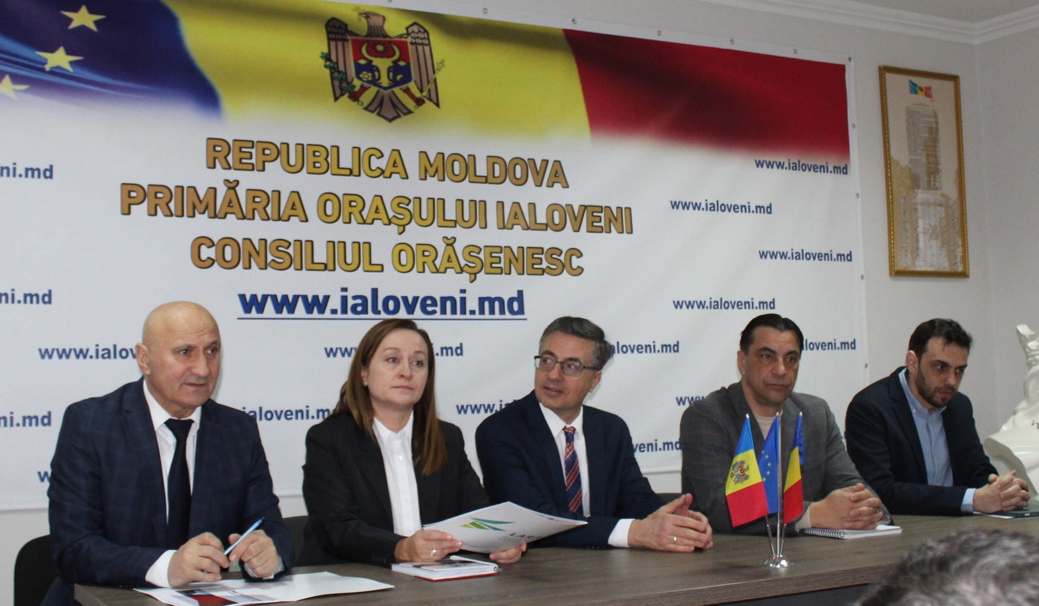 𝐕𝐢𝐳𝐢𝐭𝐚̆ 𝐝𝐞 𝐥𝐮𝐜𝐫𝐮 𝐥𝐚 𝐈𝐚𝐥𝐨𝐯𝐞𝐧𝐢 𝐩𝐞𝐧𝐭𝐫𝐮 𝐜𝐨𝐧𝐬𝐨𝐥𝐢𝐝𝐚𝐫𝐞𝐚 𝐜𝐨𝐨𝐩𝐞𝐫𝐚̆𝐫𝐢𝐢 𝐝𝐢𝐧𝐭𝐫𝐞 𝐑𝐨𝐦𝐚̂𝐧𝐢𝐚 𝐬̦𝐢 𝐑𝐞𝐩𝐮𝐛𝐥𝐢𝐜𝐚 𝐌𝐨𝐥𝐝𝐨𝐯𝐚