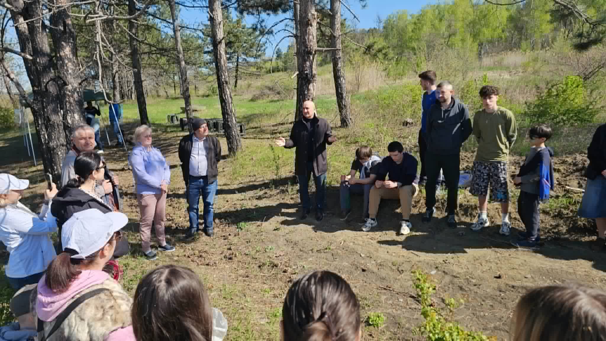 Lucrări de mentenanță și plantări suplimentare în Parcul „Moldova”