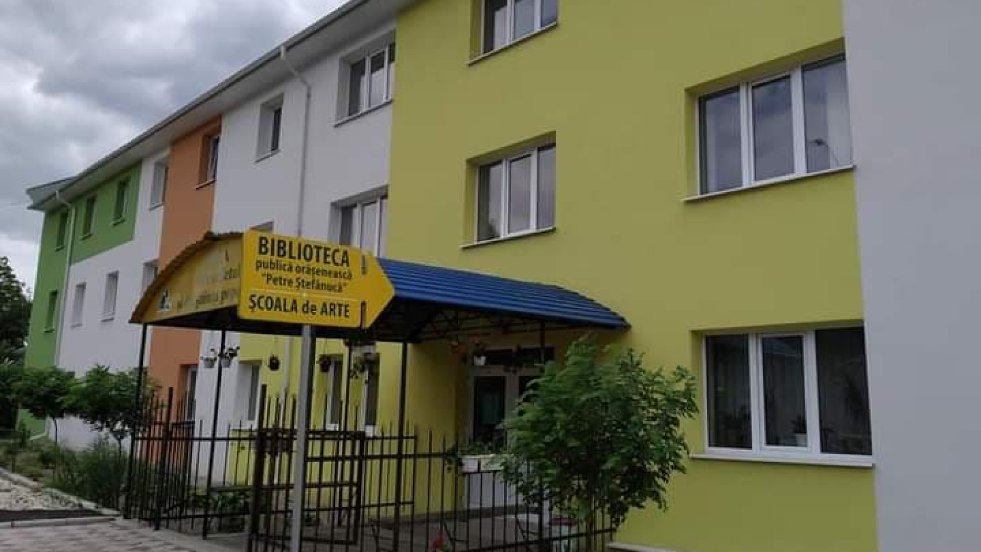 Școala de Arte Ialoveni