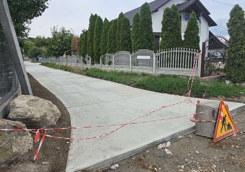 Lucrările de asfaltare pe străzile Latiniei și Mihail Sadoveanu – Finalizate!