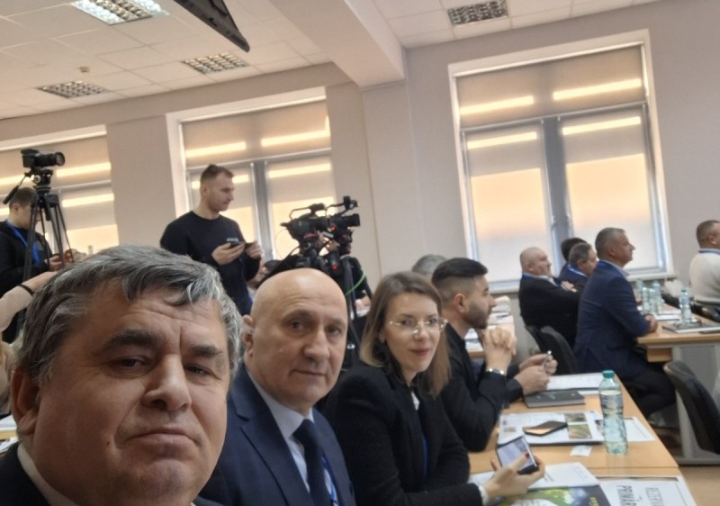 𝐏𝐫𝐢𝐦𝐚̆𝐫𝐢𝐚 𝐈𝐚𝐥𝐨𝐯𝐞𝐧𝐢, 𝐩𝐫𝐞𝐳𝐞𝐧𝐭𝐚̆ 𝐥𝐚 𝐂𝐨𝐧𝐟𝐞𝐫𝐢𝐧𝐭̦𝐚 𝐩𝐞𝐧𝐭𝐫𝐮 𝐃𝐞𝐳𝐯𝐨𝐥𝐭𝐚𝐫𝐞 𝐃𝐮𝐫𝐚𝐛𝐢𝐥𝐚̆ 𝐑𝐨𝐦𝐚̂𝐧𝐢𝐚 – 𝐌𝐨𝐥𝐝𝐨𝐯𝐚